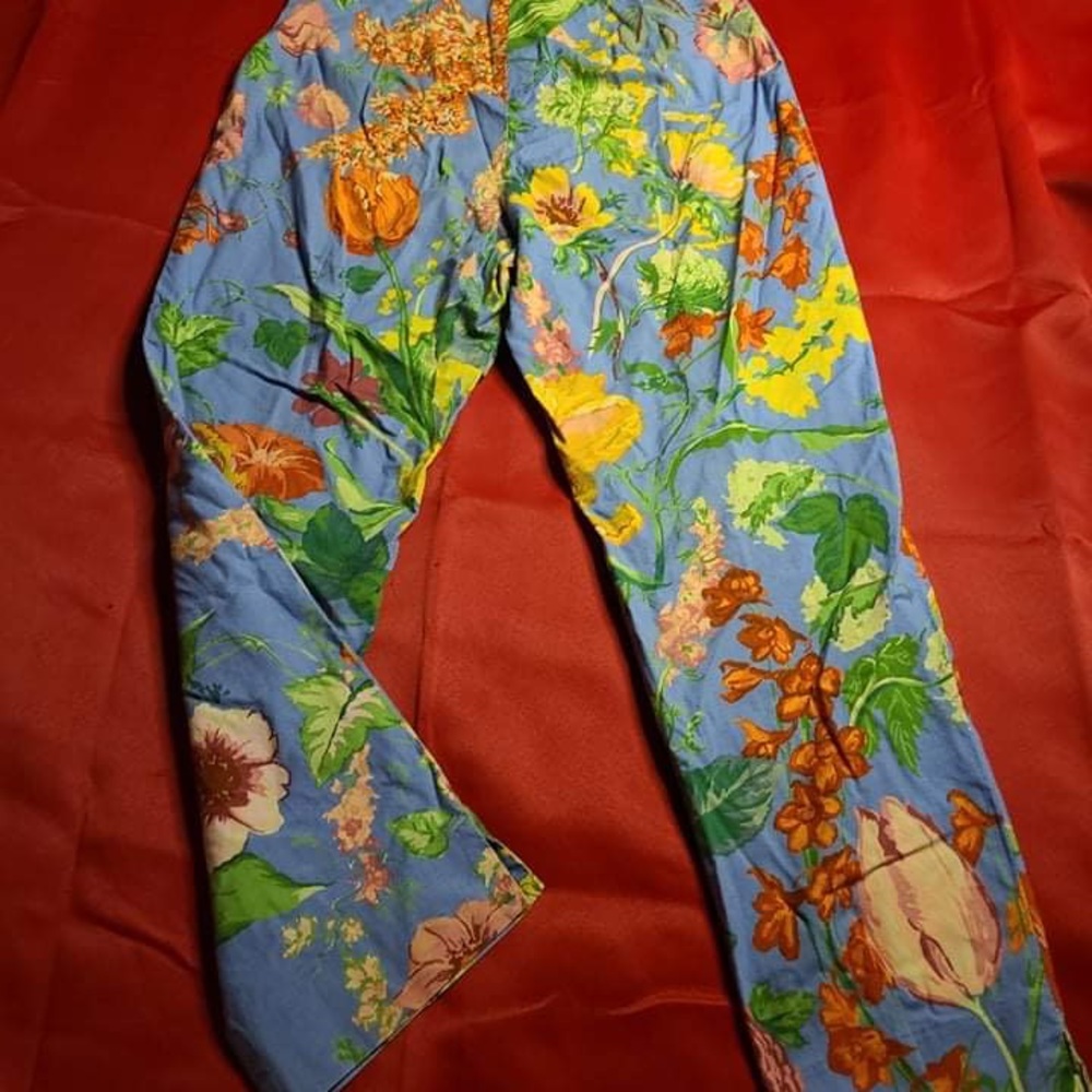 Judy lee Cole floral pants - Picture 3 of 3